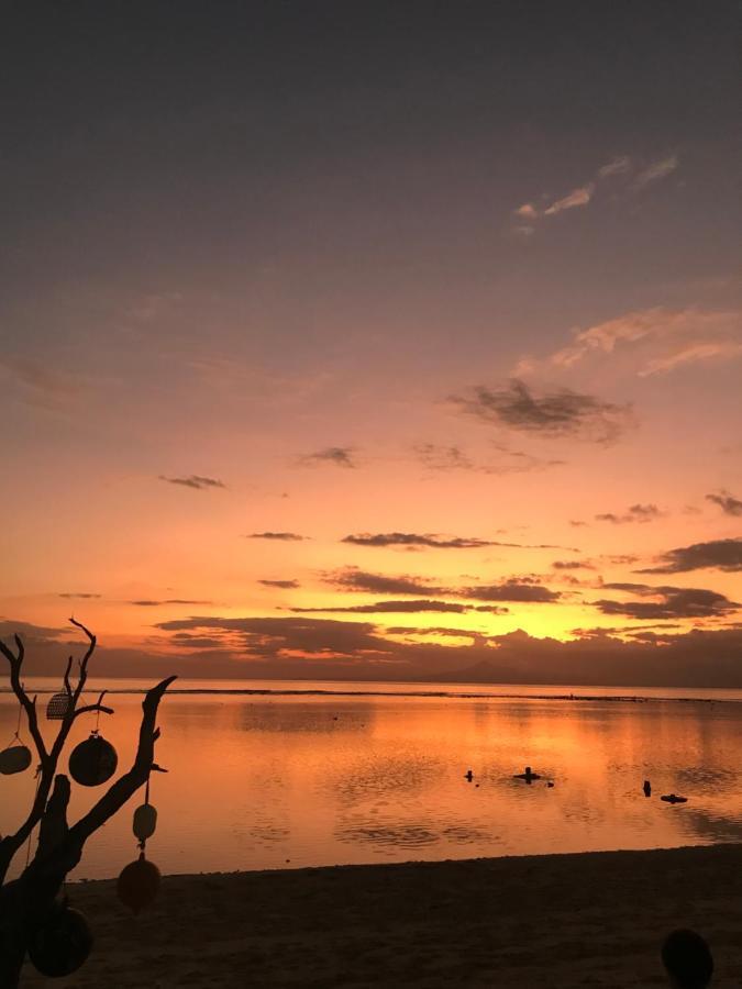 The Exile Sunset Bar & Bungalow Gili Trawangan Luaran gambar